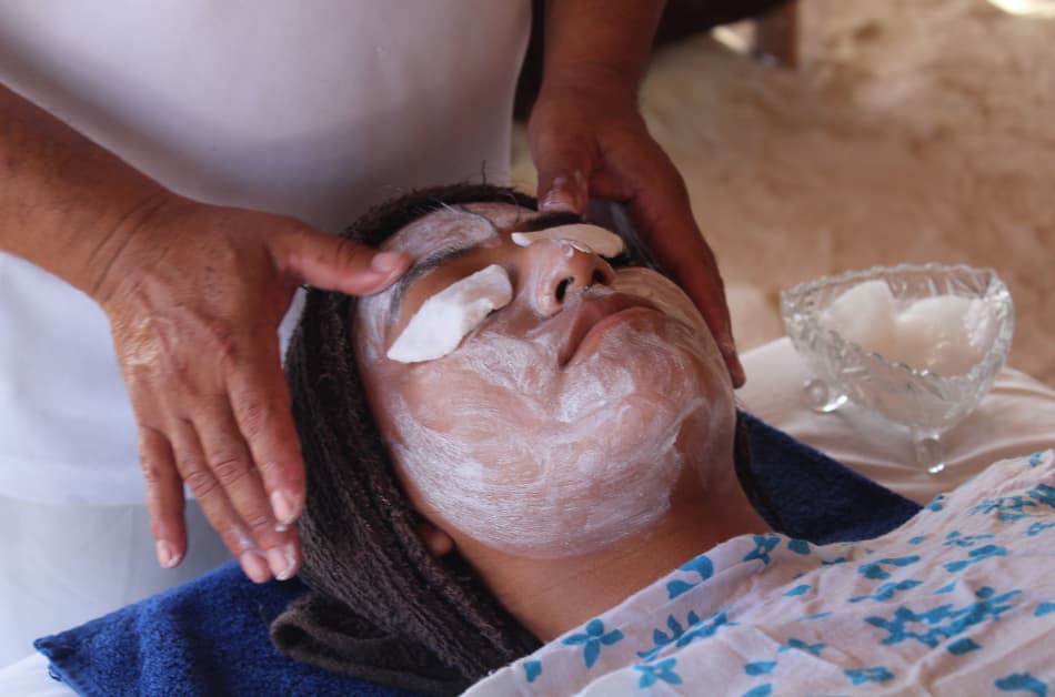 Isla Mujeres Golf Cart Rental - Frontbeach Spa